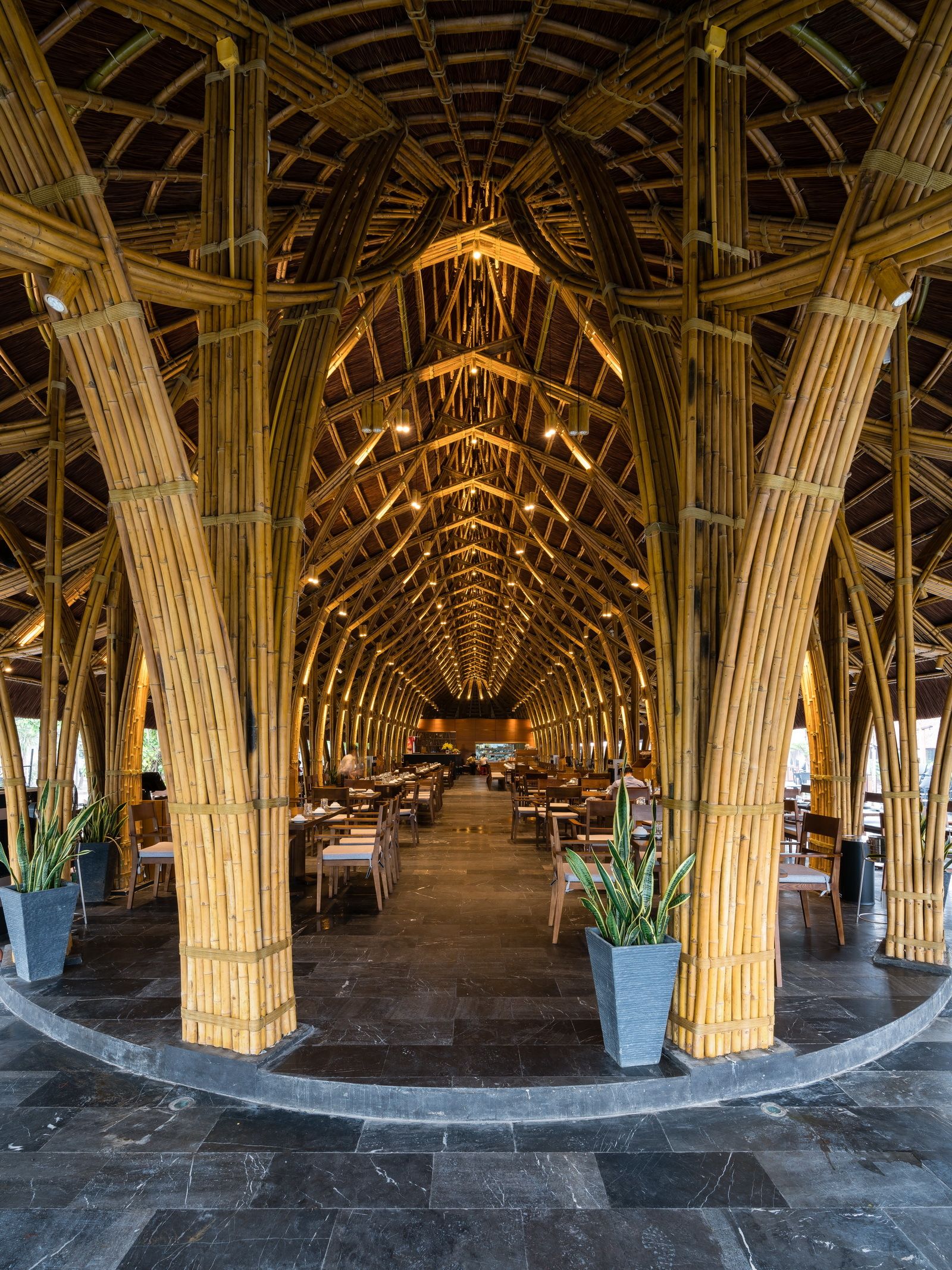 BAMBOO LONG HOUSE RESTAURANT | BAMBUBUILD - ARCH2O-3