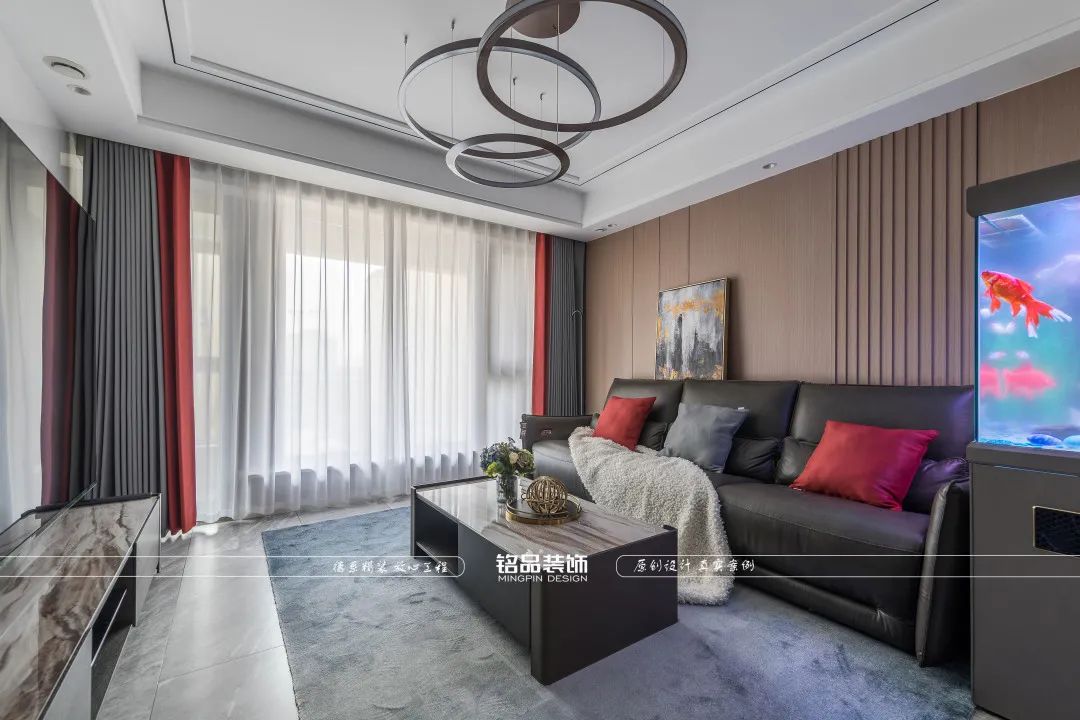 简约潮玩空间,金融精英的舒适浪漫之家丨铭品装饰-28