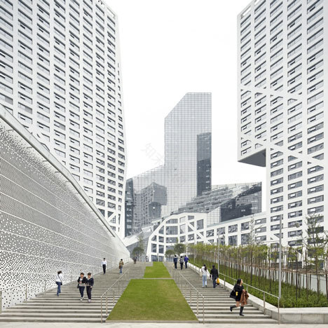 Sliced Porosity Block by Steven Holl Architects-0