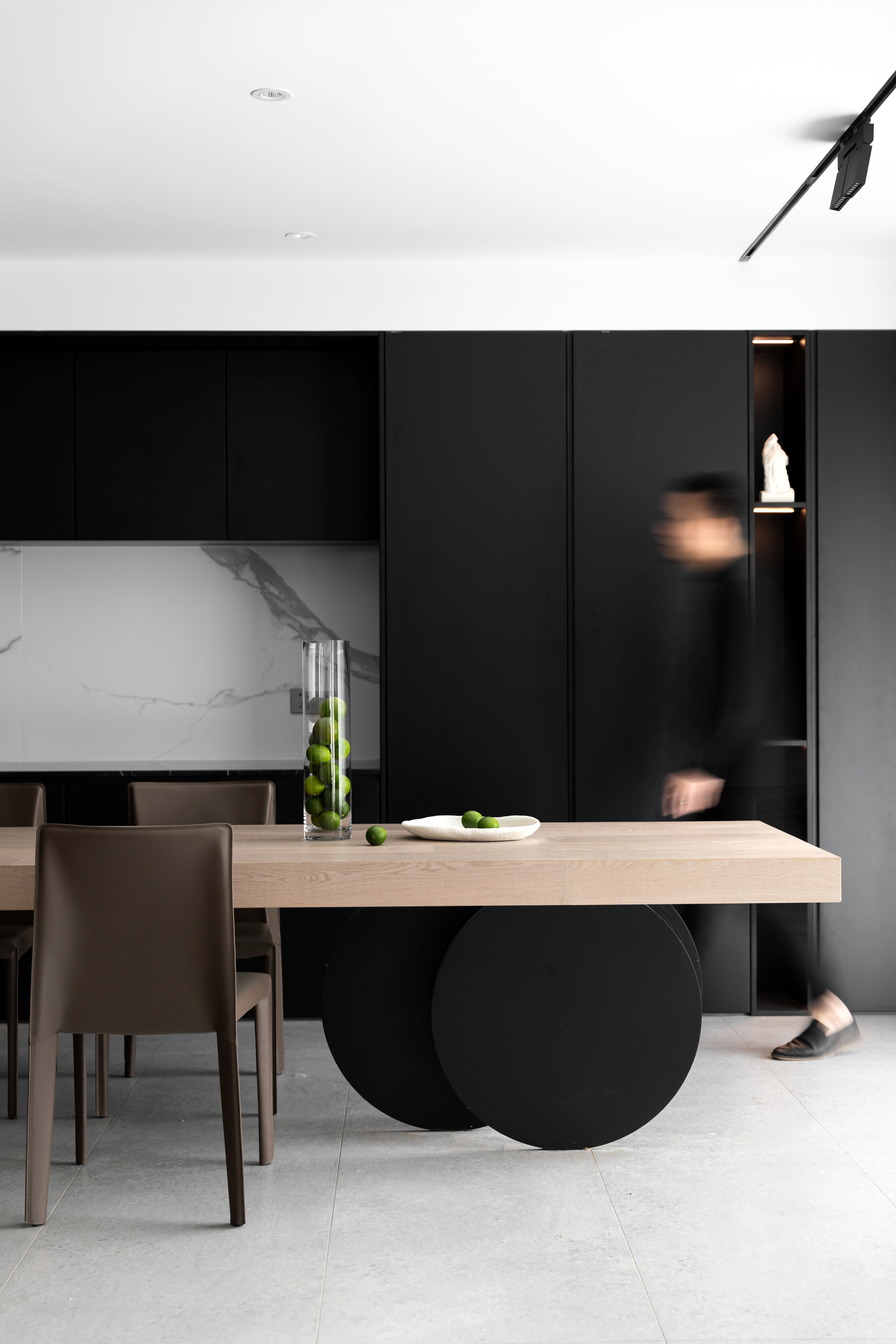 现代简约别墅设计-24