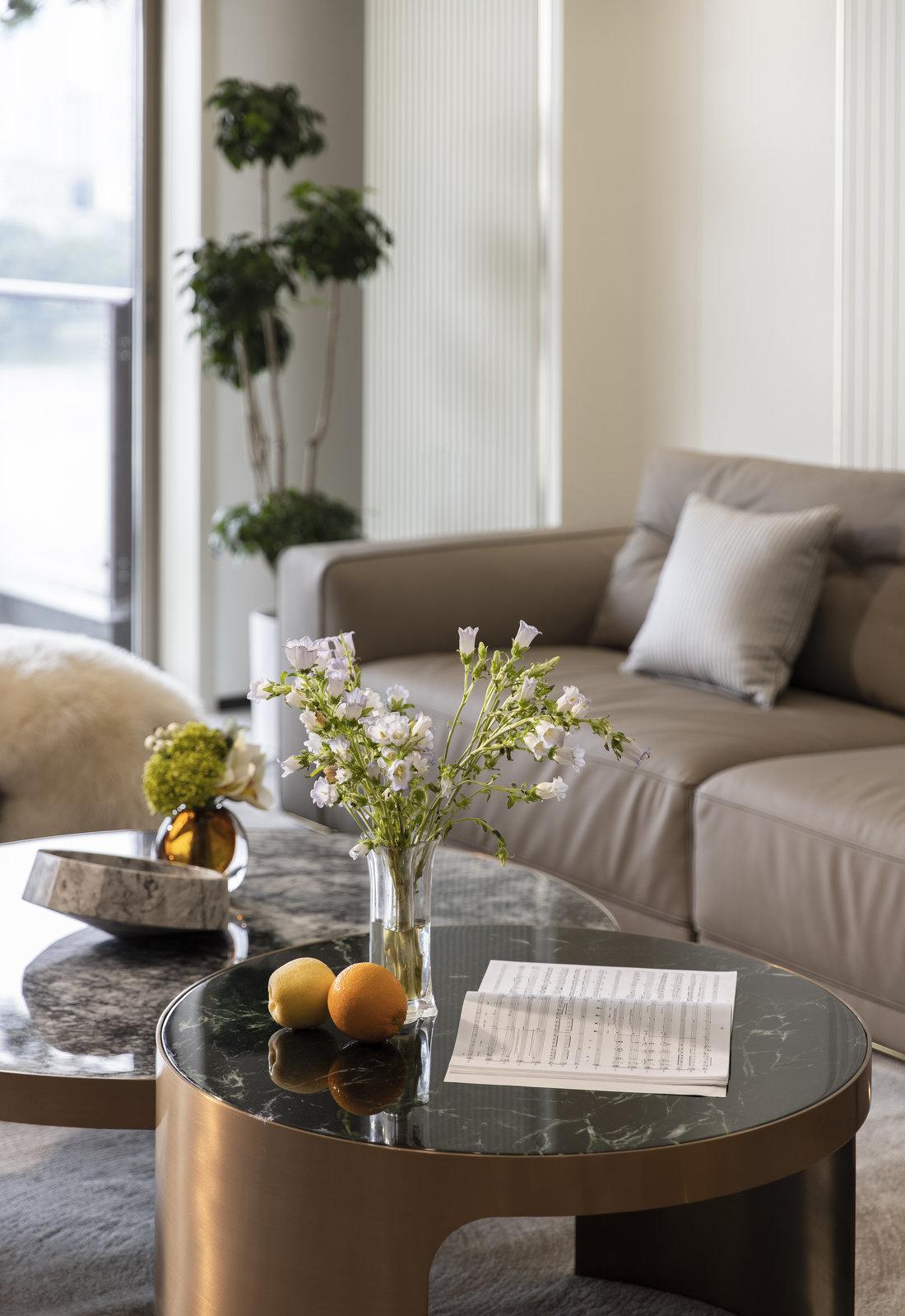 光影魔术师 · 打造温馨家居的现代设计-13