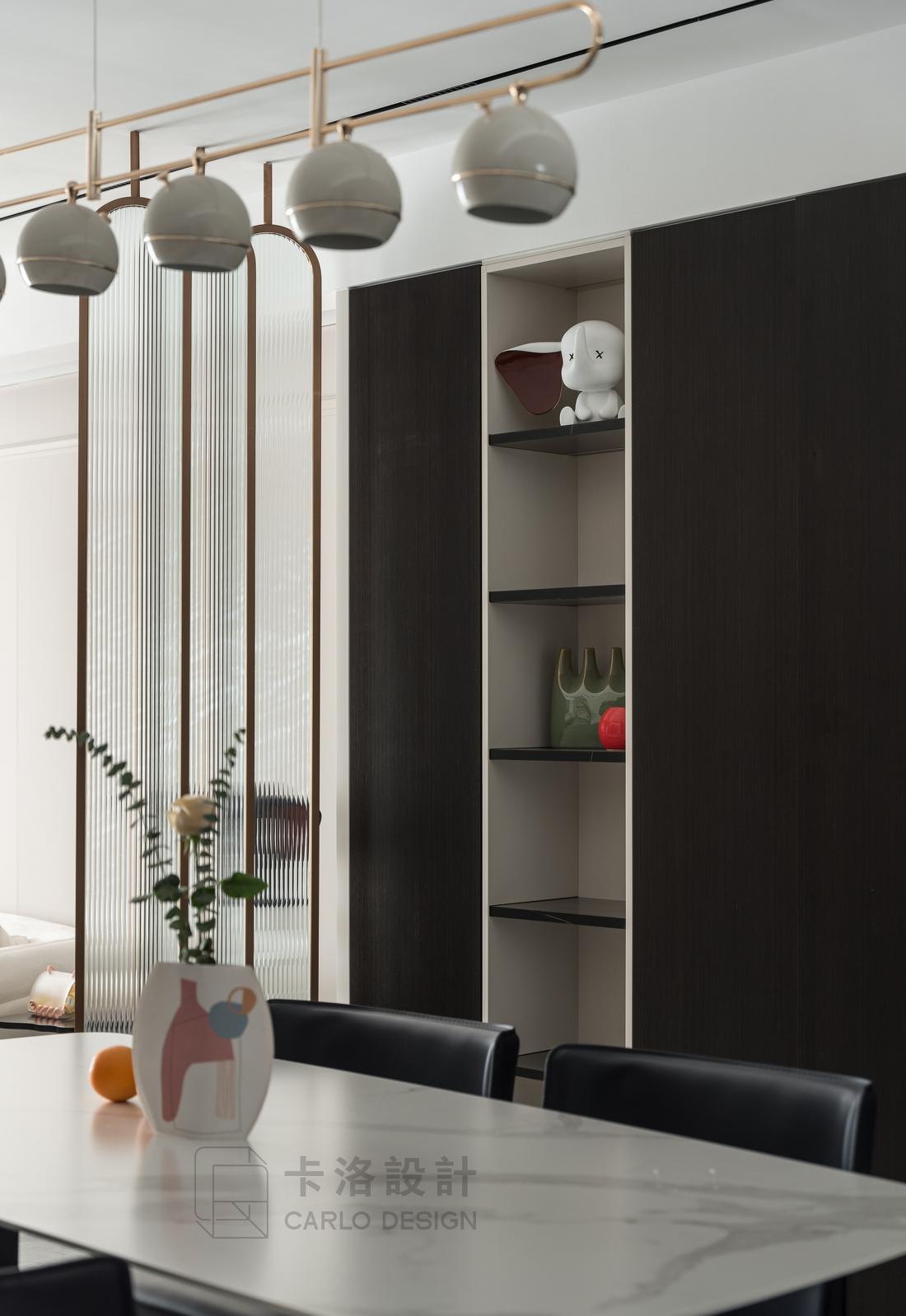 现代奢宅轻调 · 狭长户型的妙手改造-49