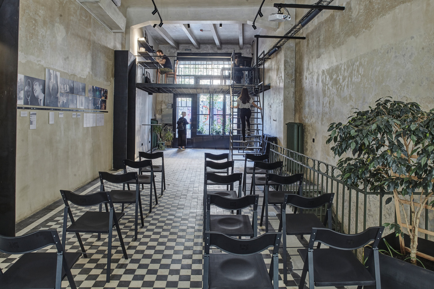 无线电车库丨乌克兰利沃夫-32