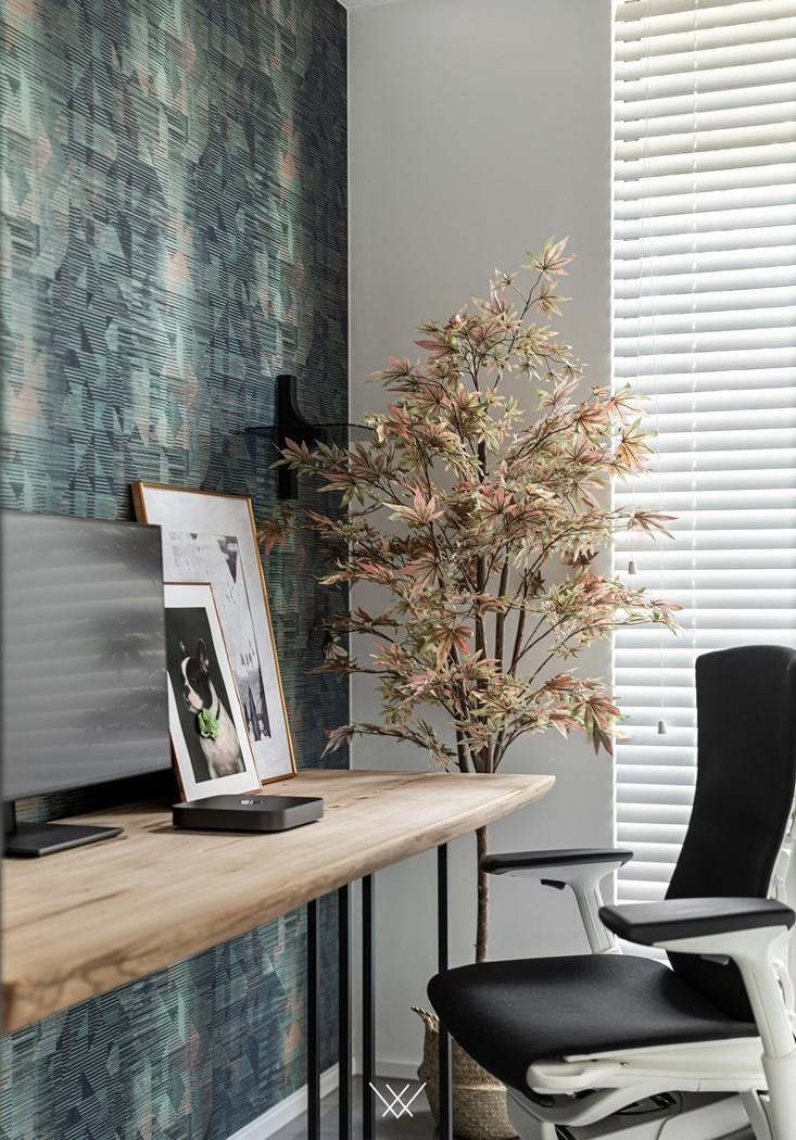 旧房翻新 | 环形落地窗主卧设计，功能与美学的完美融合-24