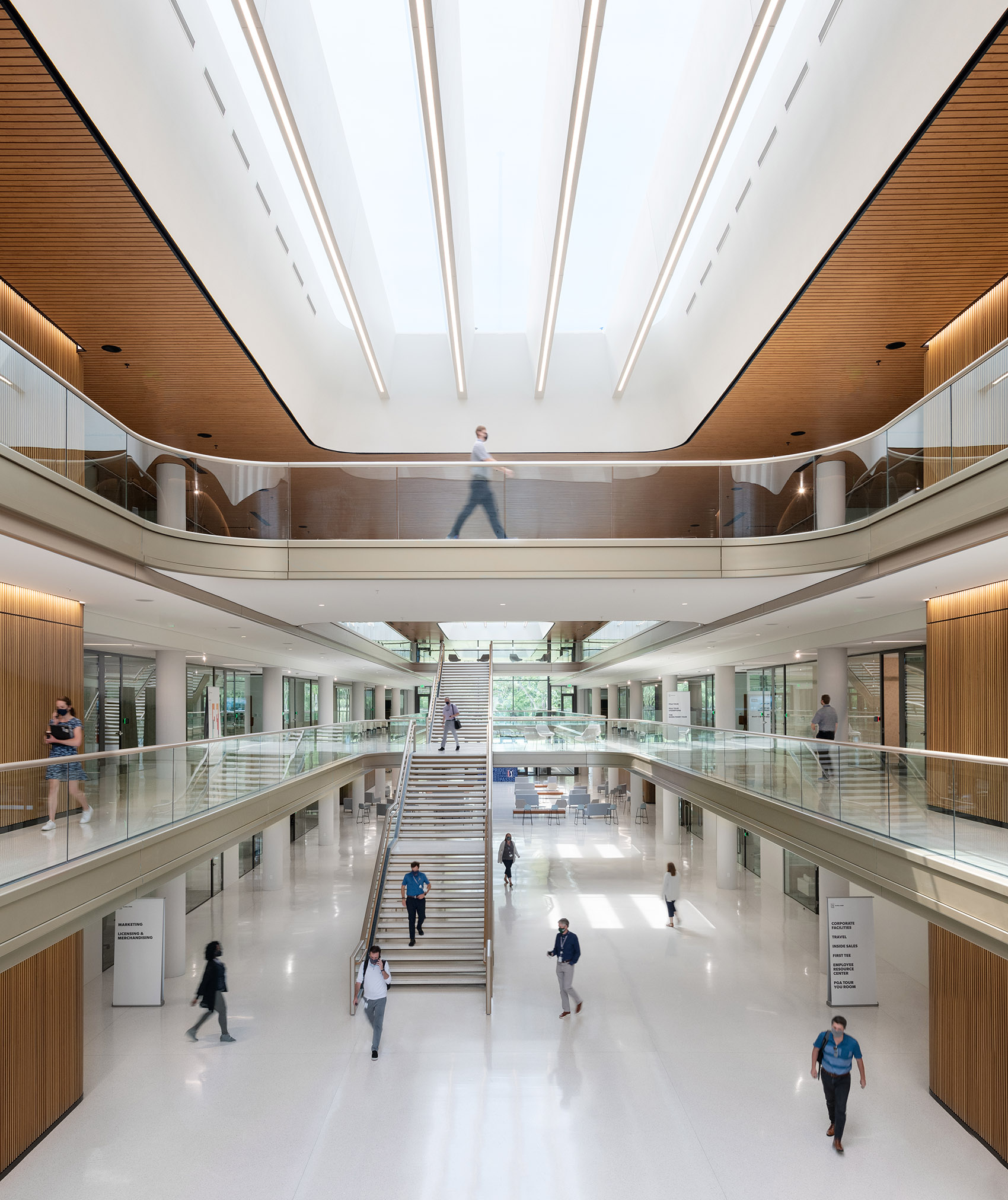 美国PGA TOUR总部丨Foster + Partners-14