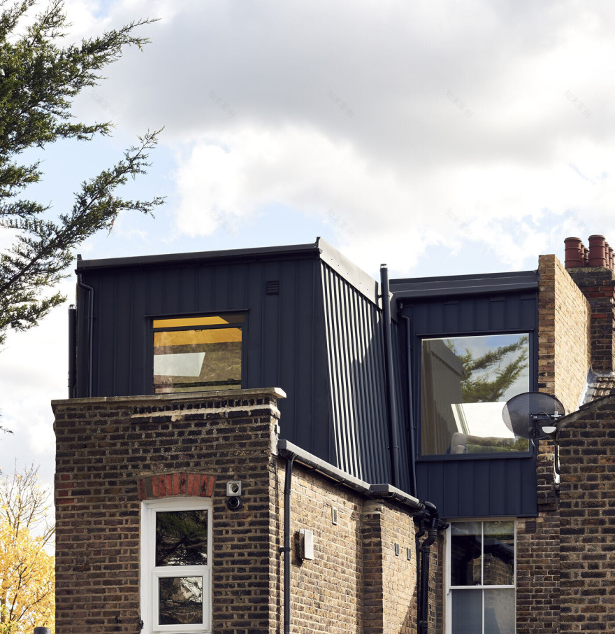 伦敦创意翻转公寓丨英国伦敦丨Mitchell+Corti Architects-13