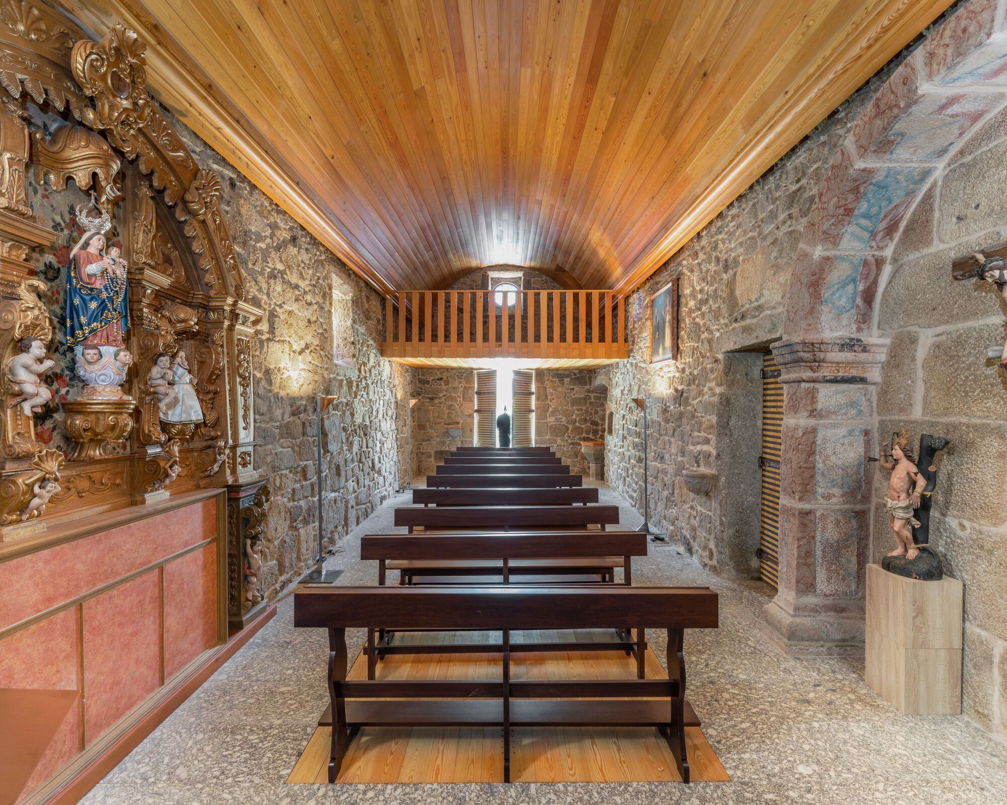 弗拉扬祖传教堂丨葡萄牙-15