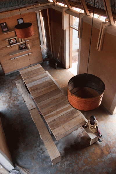 丨加纳丨M.A.M.O.T.H.-18