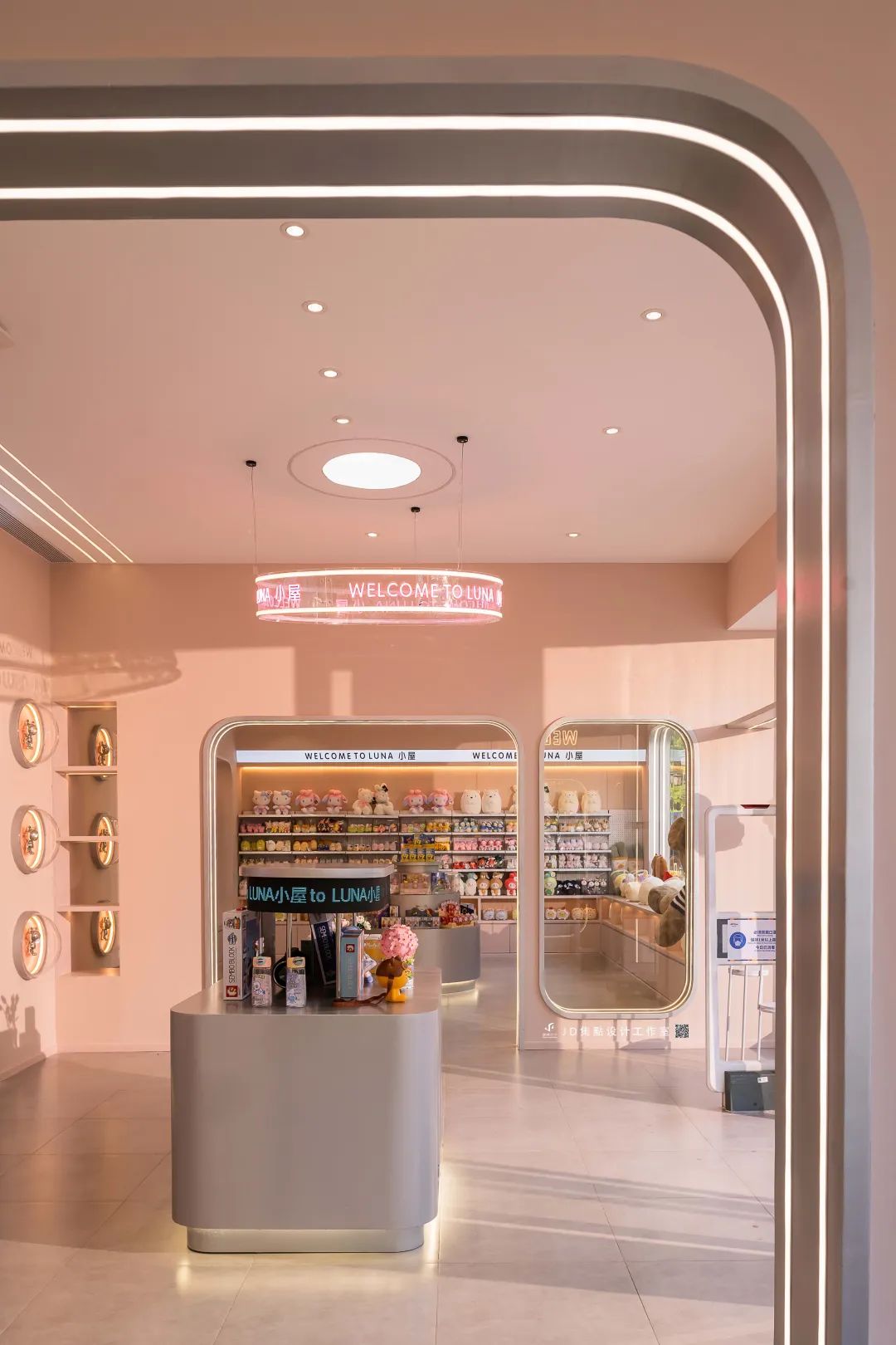 重庆欢乐谷 LUNA 小屋 · 甜酷风格商店设计丨中国重庆丨JD 集點设计工作室-37