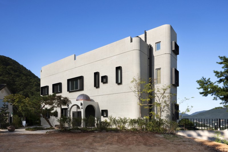 House on the Cliff by the River by studio_GAON-2