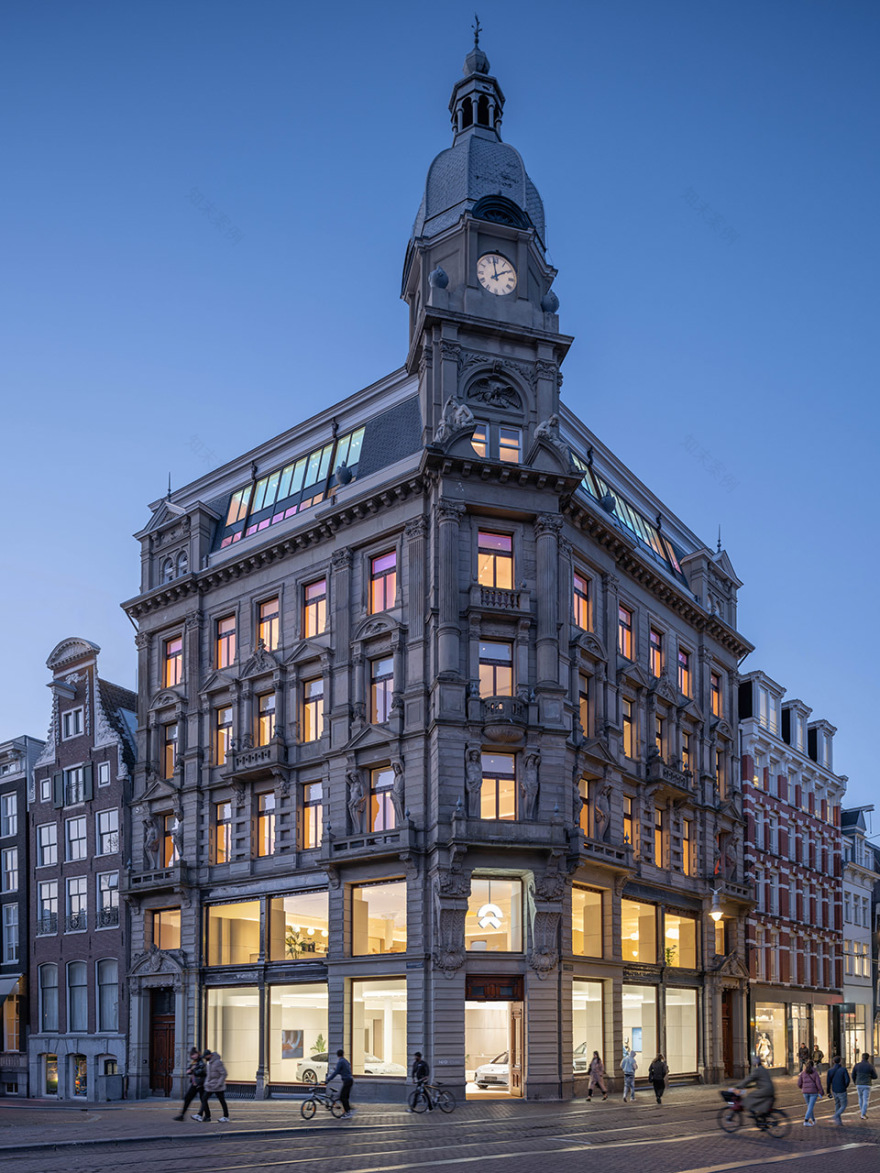 MVRDV打造欧洲规模最大的“蔚来中心”-5