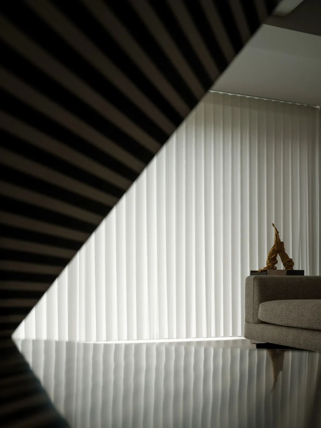 HHD-恒合立创设计作品|300㎡大平层极简私宅：逐光踏影，心之所往-21