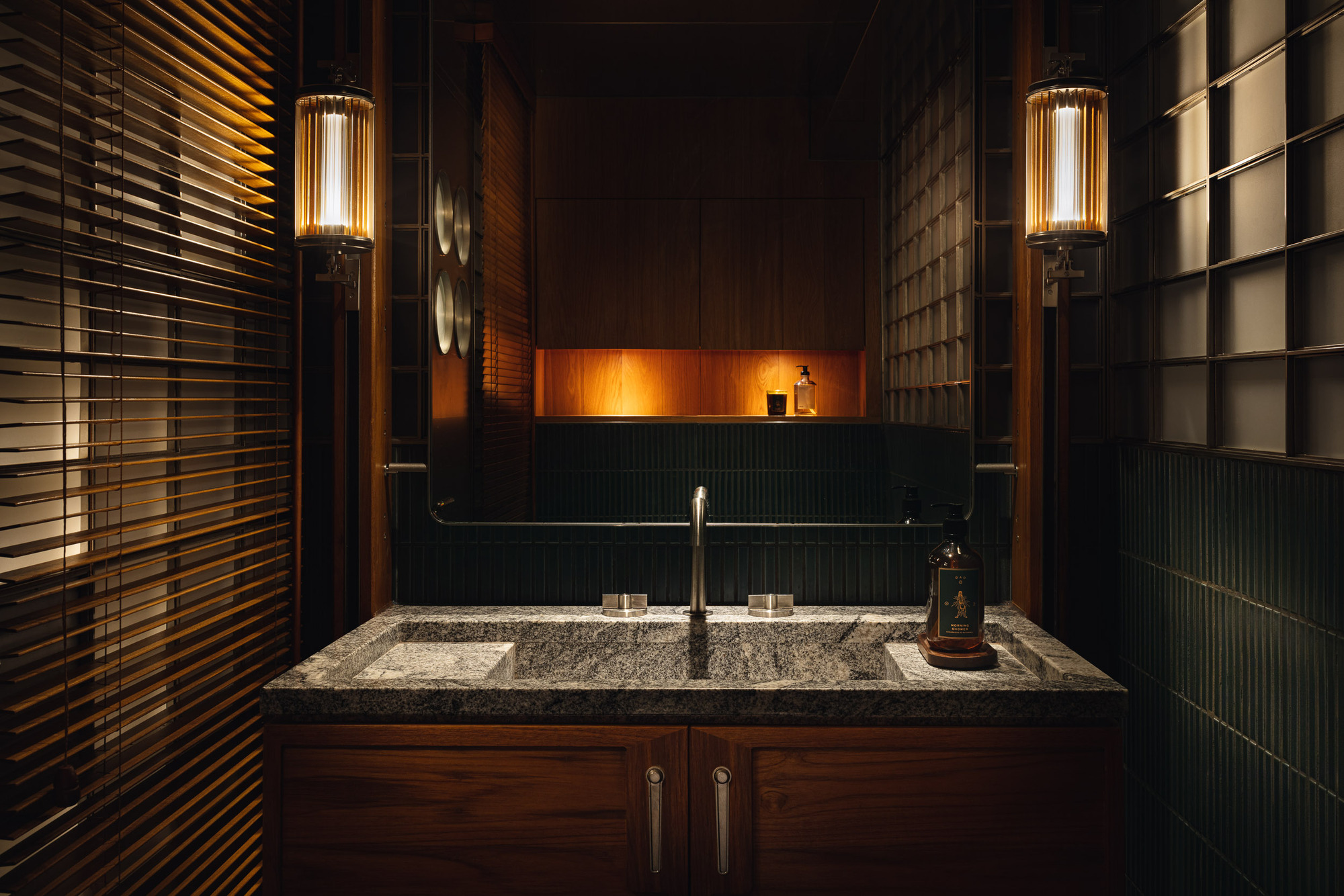 汽车精选图书馆丨中国香港丨A Work of Substance-16