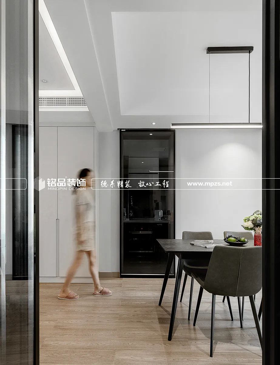 秋日晨曦下的简约家居-52