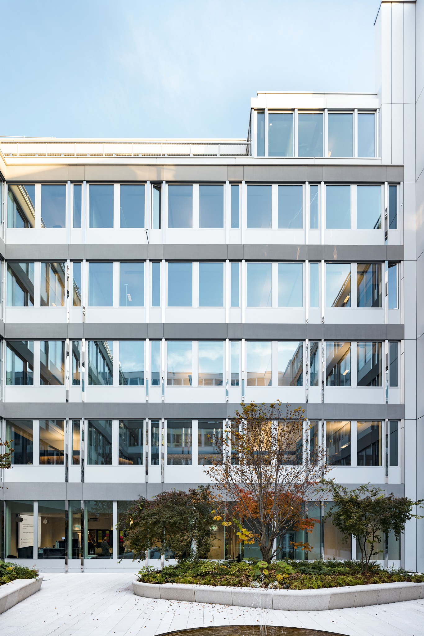 瑞士 KPMG 总部丨瑞士苏黎世丨GRUNER&FRIENDS-22