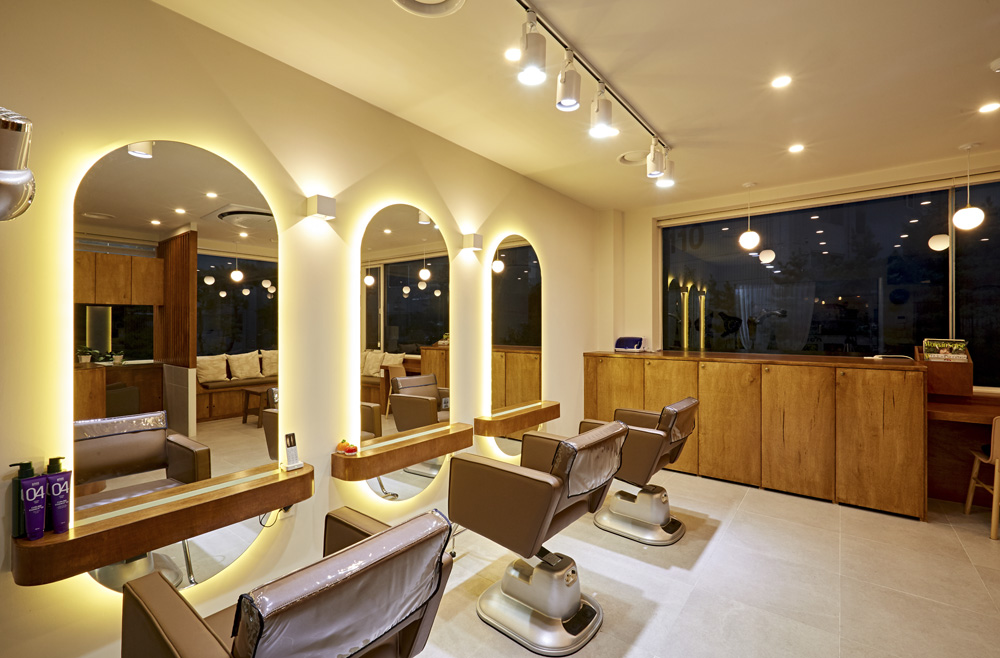 照明点缀的 10 坪个性美妆空间-4