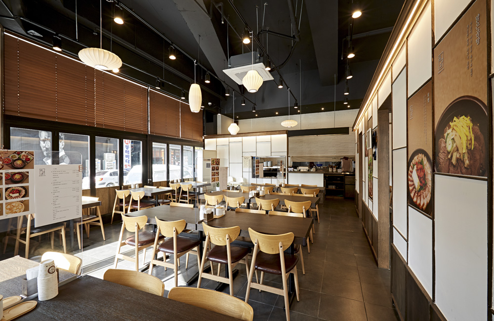 现代简约韩餐馆，温馨氛围中的美食盛宴-11