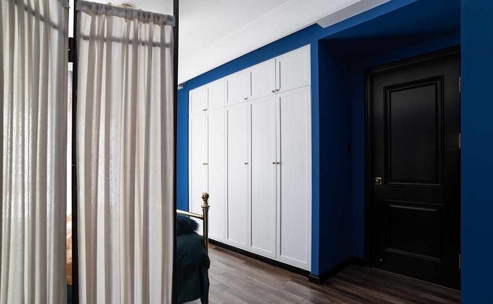 色彩冲击下的摩登复古家居设计-33