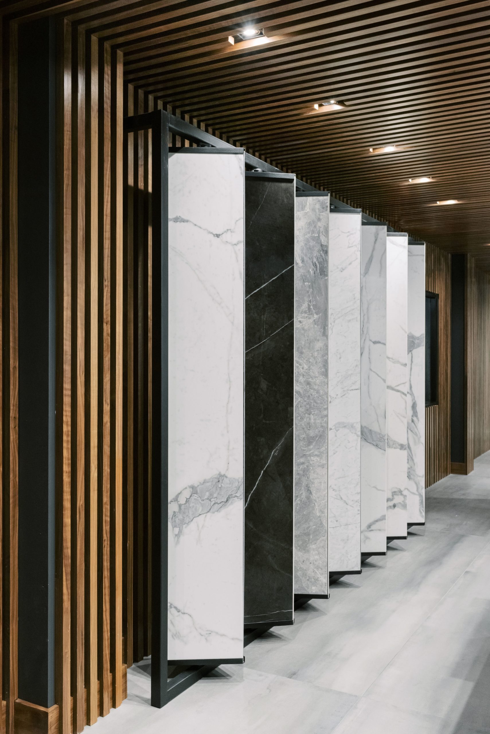 现代品质，精湛工艺——Contour Interior Design 的 Moderno 展示空间-21