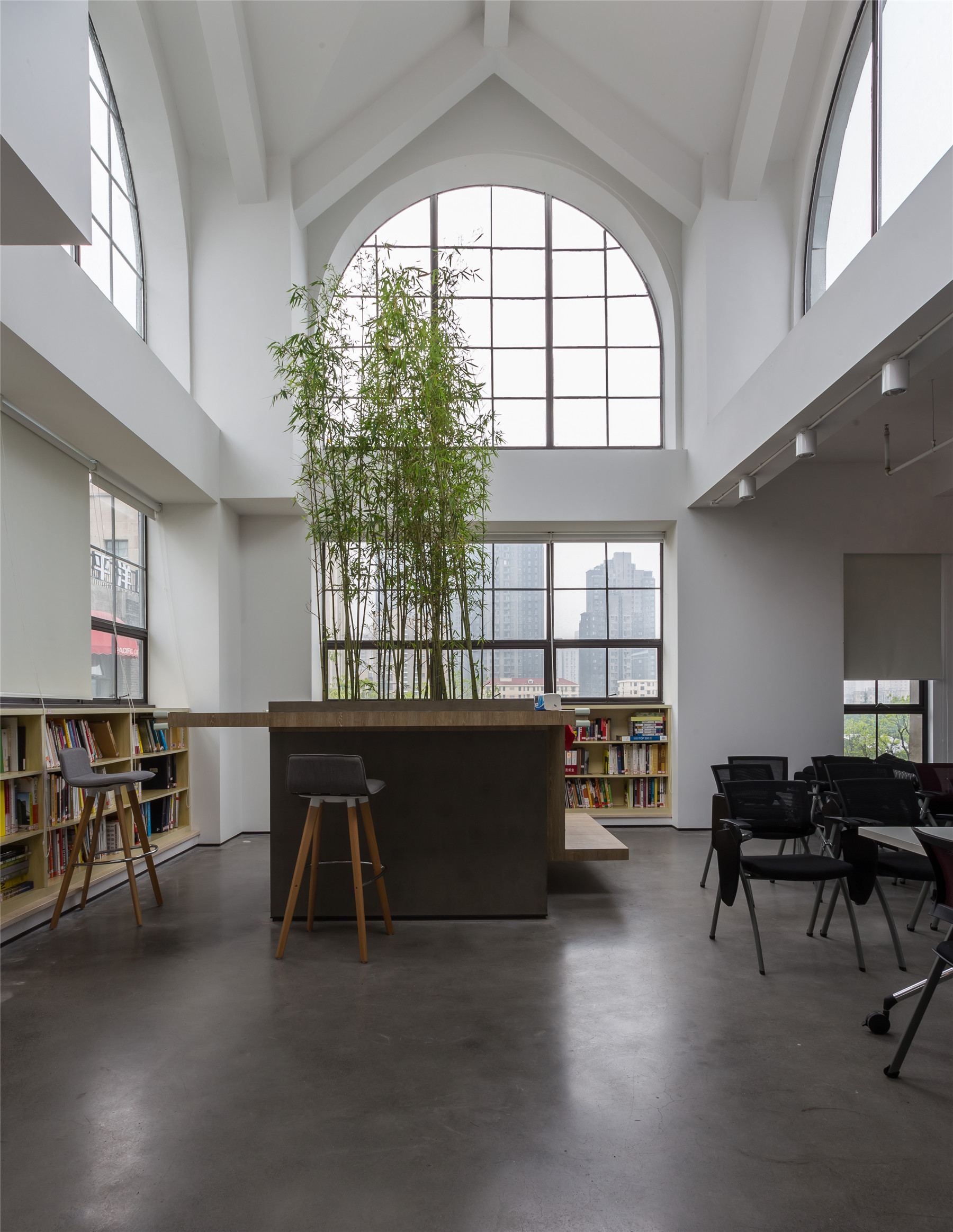 上海华与华策略咨询公司办公室设计-39