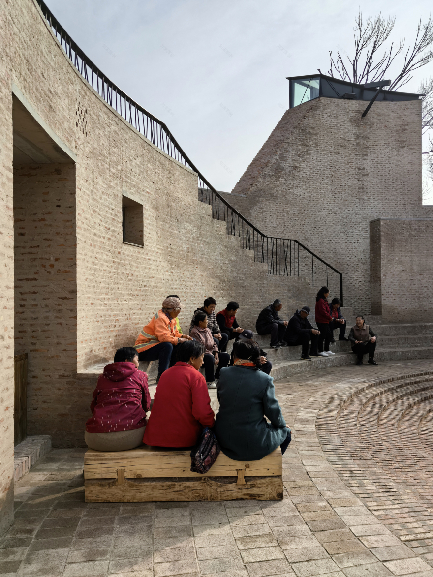 West Wusutu Village Community Center / Zhang Pengju-43