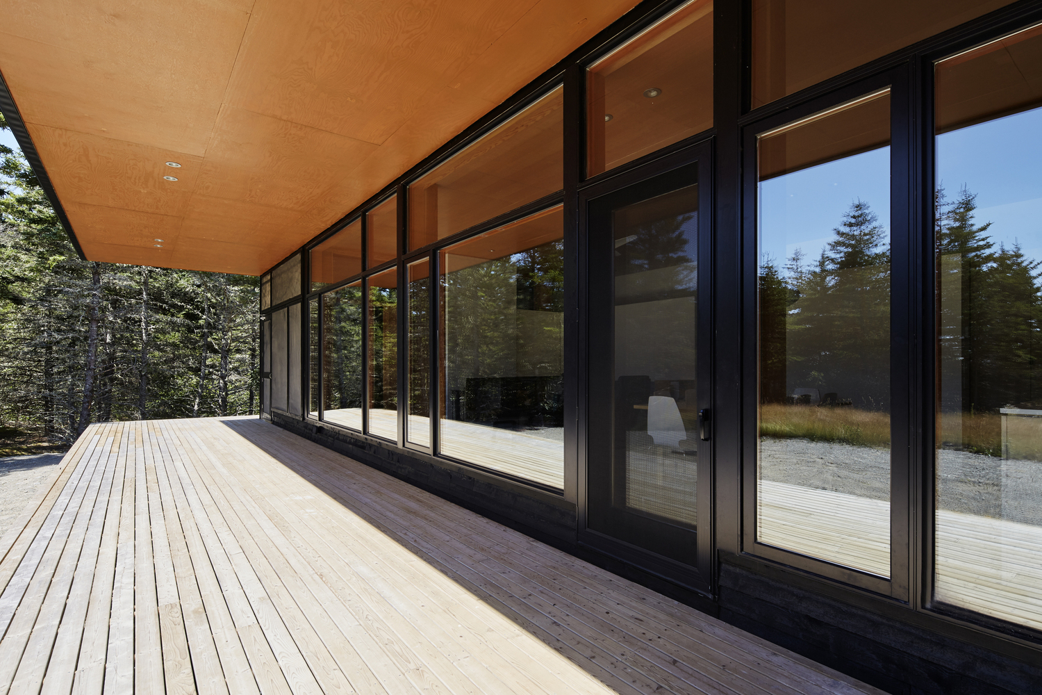 加拿大Lockeport海滩住宅丨Nova Tayona Architects-18