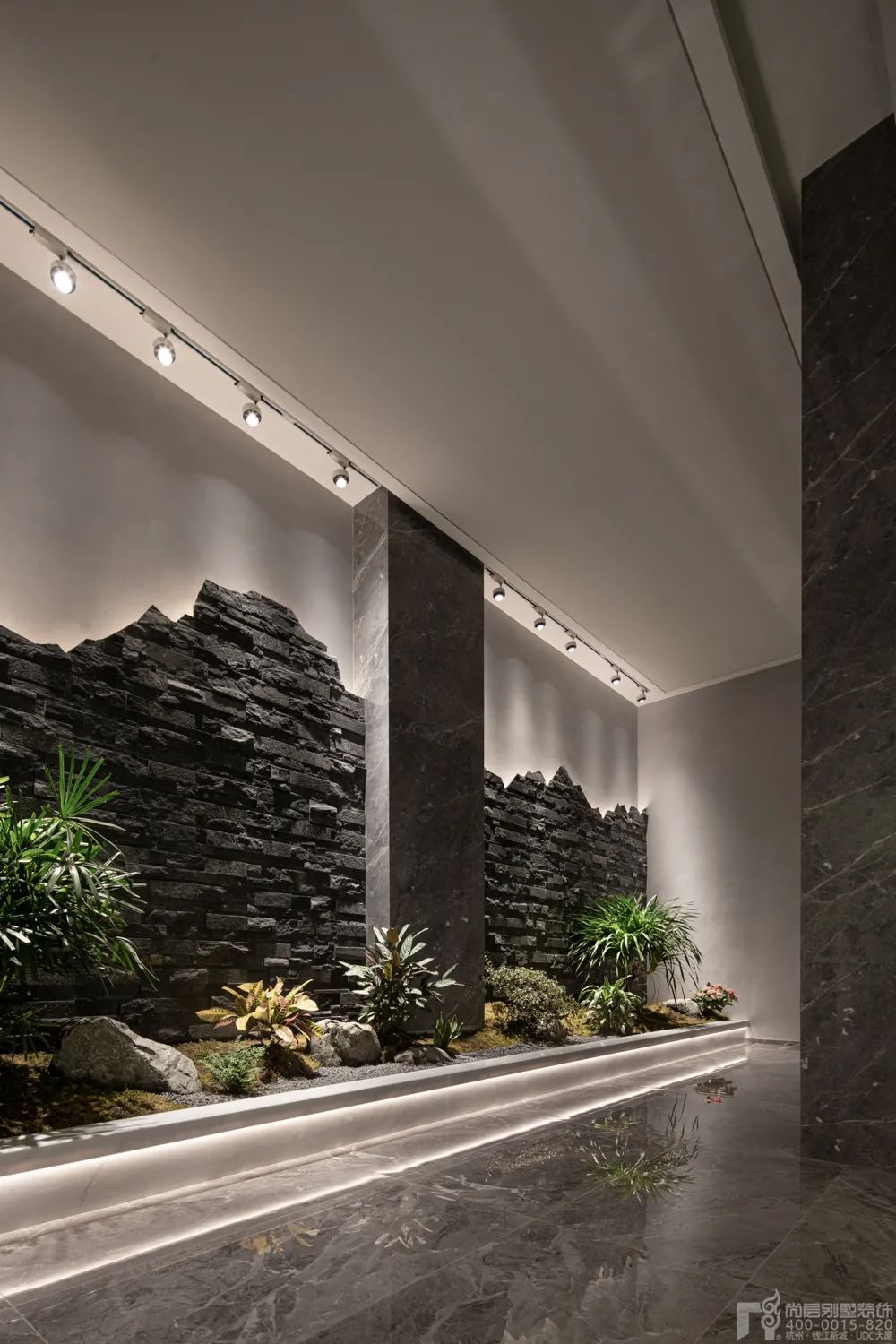 1250㎡现代奢华别墅设计丨尚层别墅装饰-47