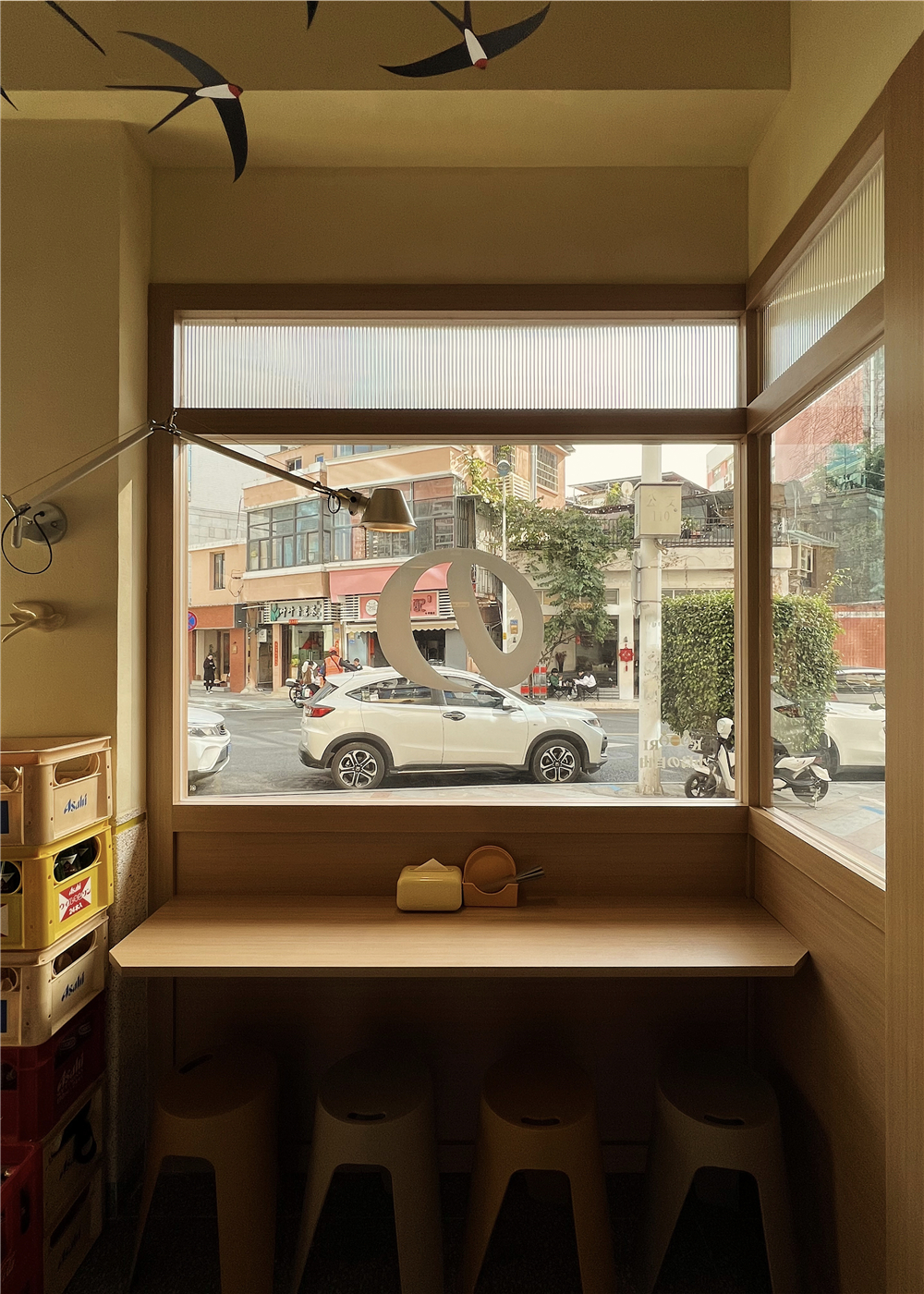 小鳥の自由·乌冬食堂 · 温馨明快的社区食堂设计丨中国厦门丨BEKKAI Studio 别解工作室-0