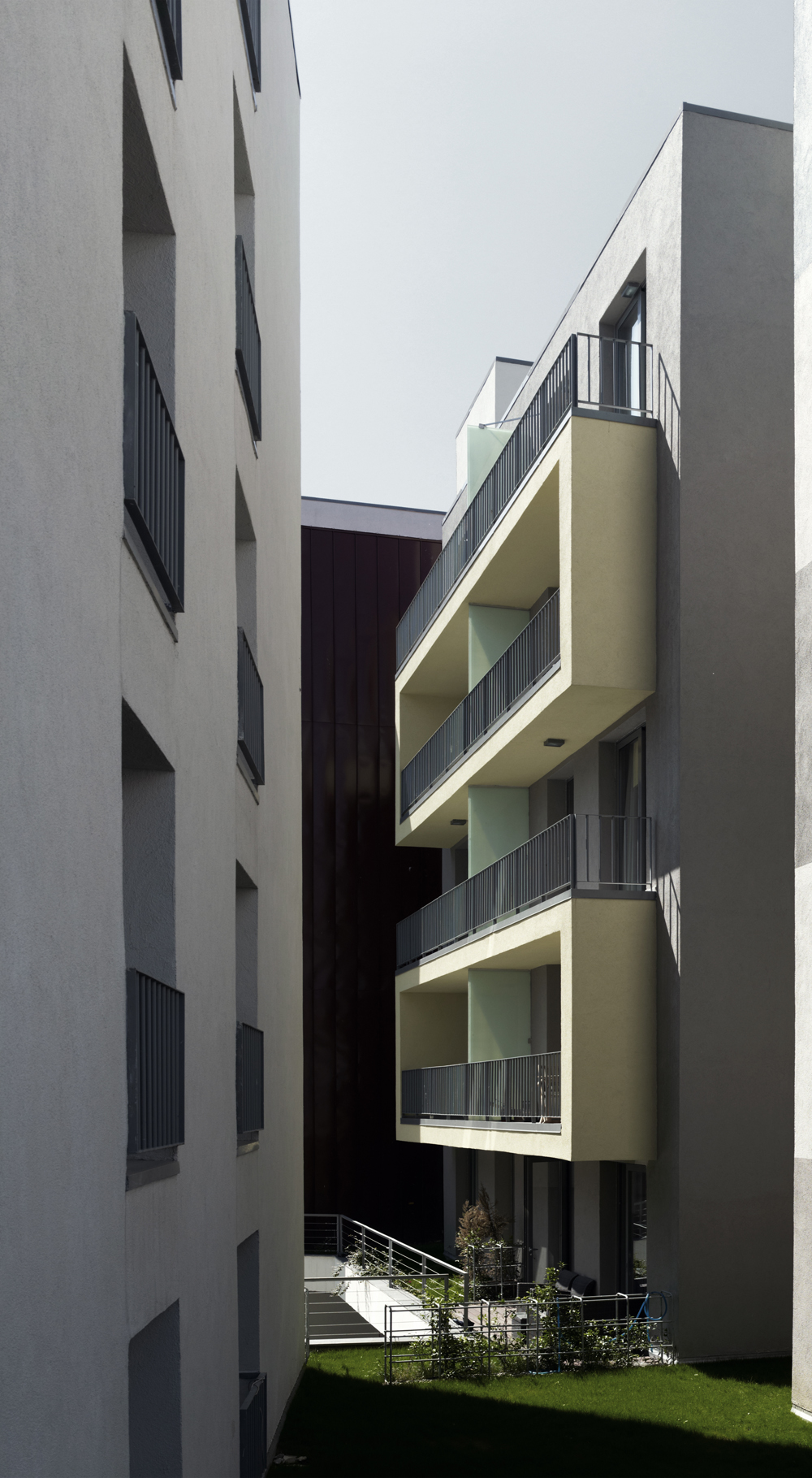 goektuerk hybrid housing-10