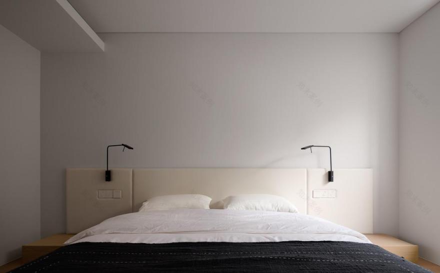 复式的破界与重构:木质骨骼与简白画幕-84