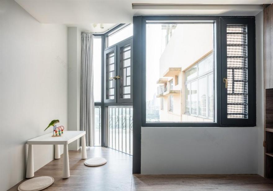 老房翻新变简约大气三房两厅-12