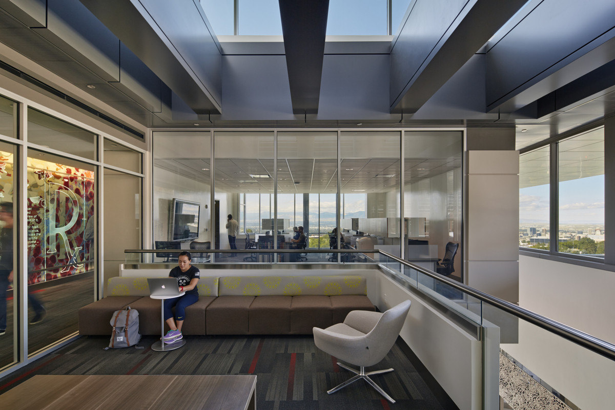 犹他大学 L·S· Skaggs 药学研究大楼丨美国盐湖城丨EDA Architects 和 NBBJ-21