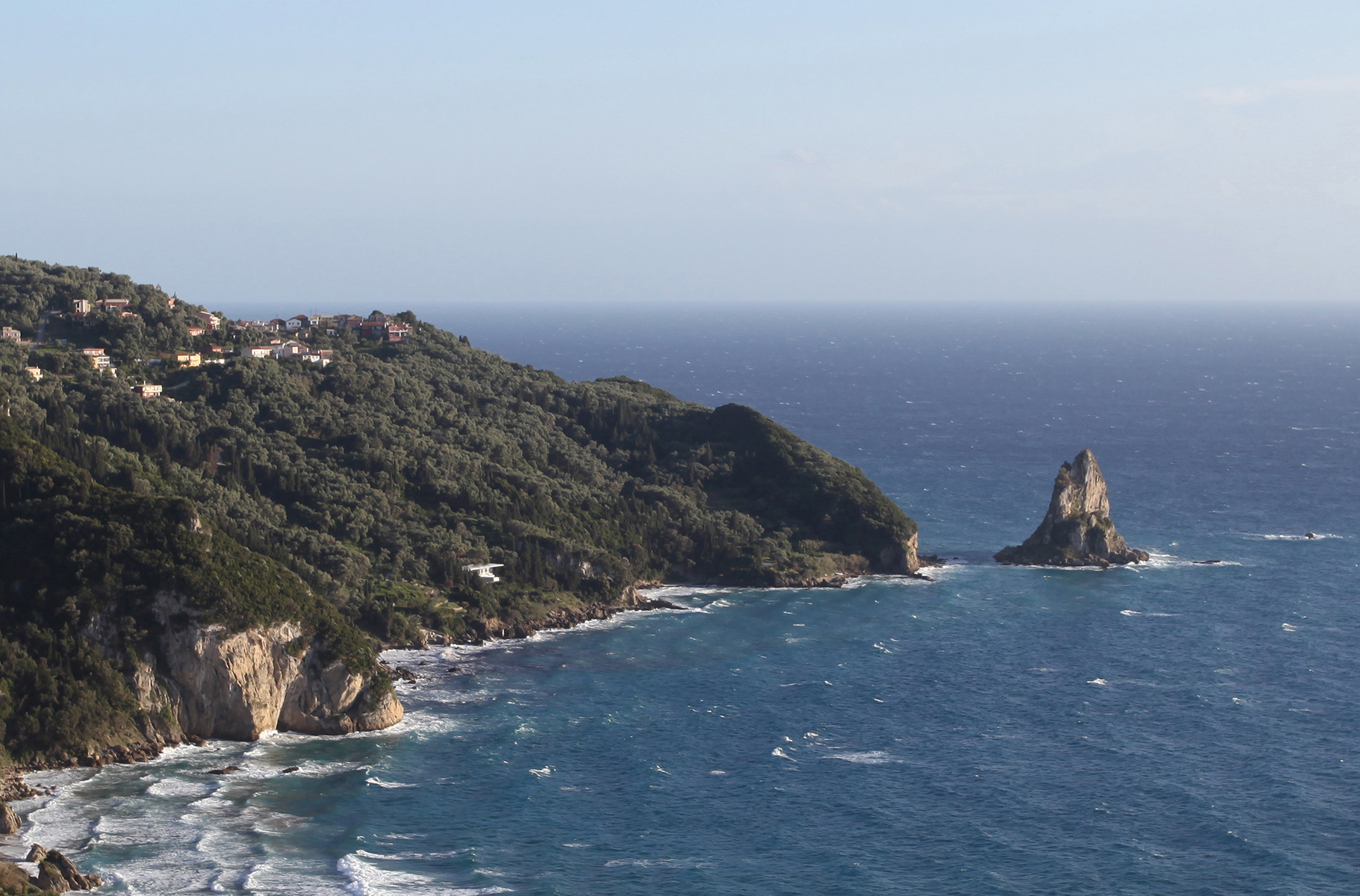 爱奥尼亚海滨住宅-2