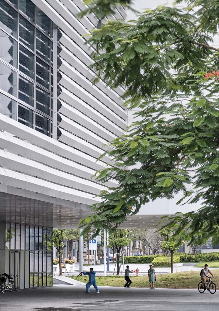 Pingshan Performing Arts Center / OPEN Architecture-42