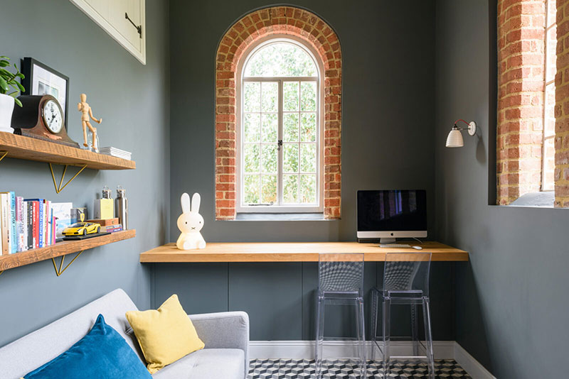 英格兰前学校建筑里的魔力花园-21