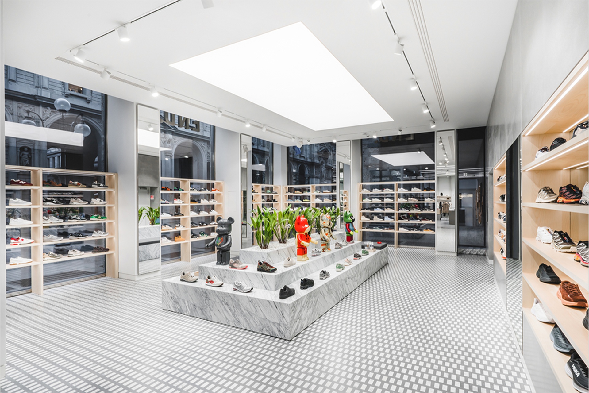 END· 米兰旗舰店丨意大利米兰丨不详-0