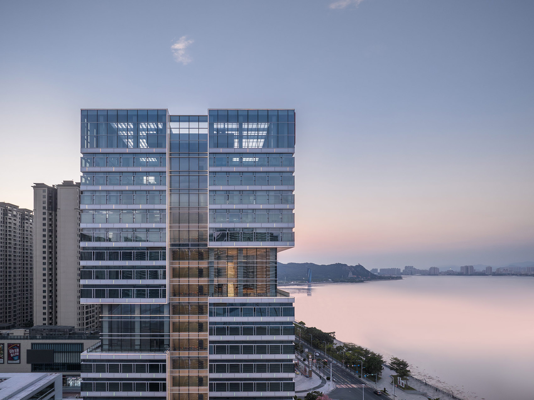 汕头潮宏基广场丨萨尔瓦多滨海丨gmp·冯·格康,玛格及合伙人建筑师事务所-9