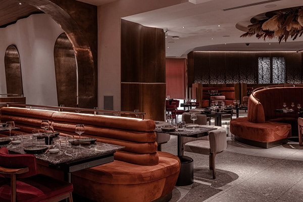 米兰多莫寿司店丨室内设计师Ashley Gadeova,Naos建筑公司-13