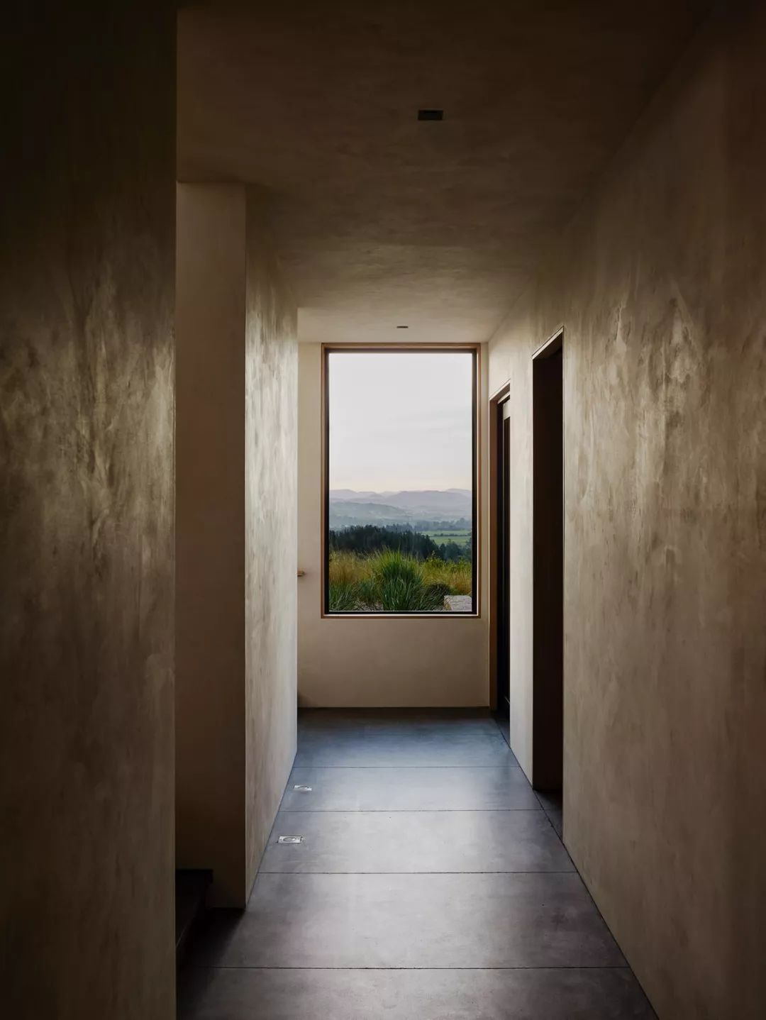 森林中的宁静隐居,对话自然之美-83