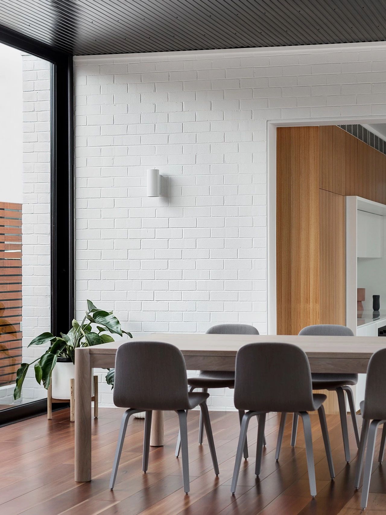 Nina Provan  突显当地风格的设计空间-13