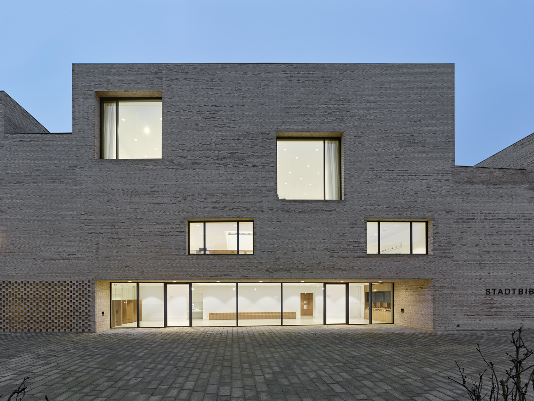 海登海姆市立图书馆，德国 / Max Dudler-52