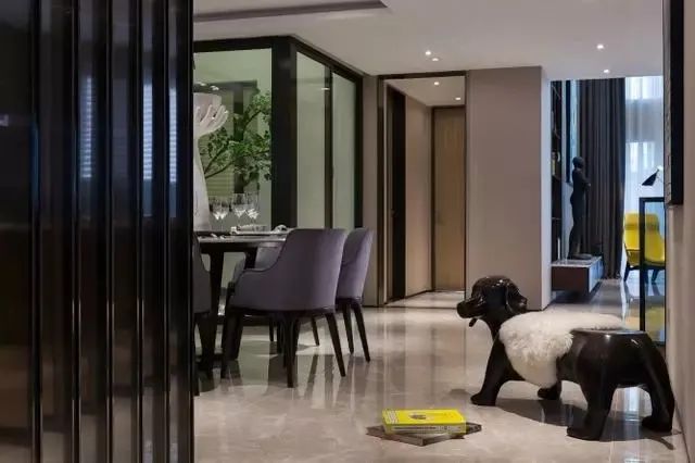 现代简约风打造 570 平米联排别墅生活空间-22