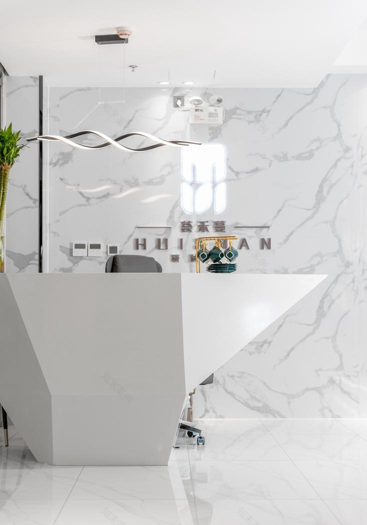 未来科技感高端美容院设计丨研筑国际设计-12