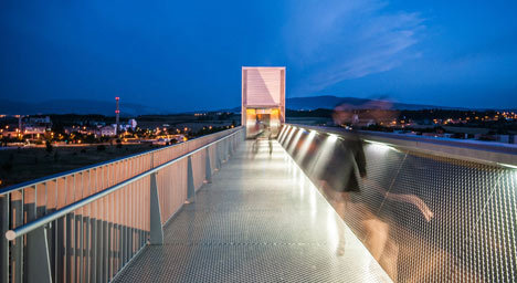 Steel-clad outdoor elevator connects the city and suburb in Pamplona-36