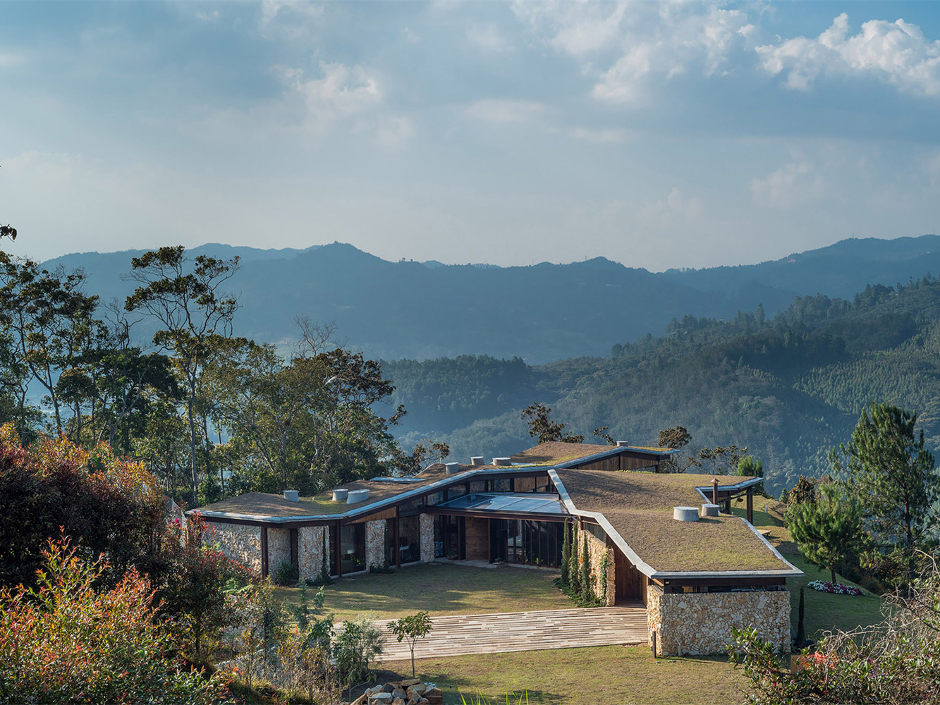 哥伦比亚 Gozu 住宅丨OPUS-8