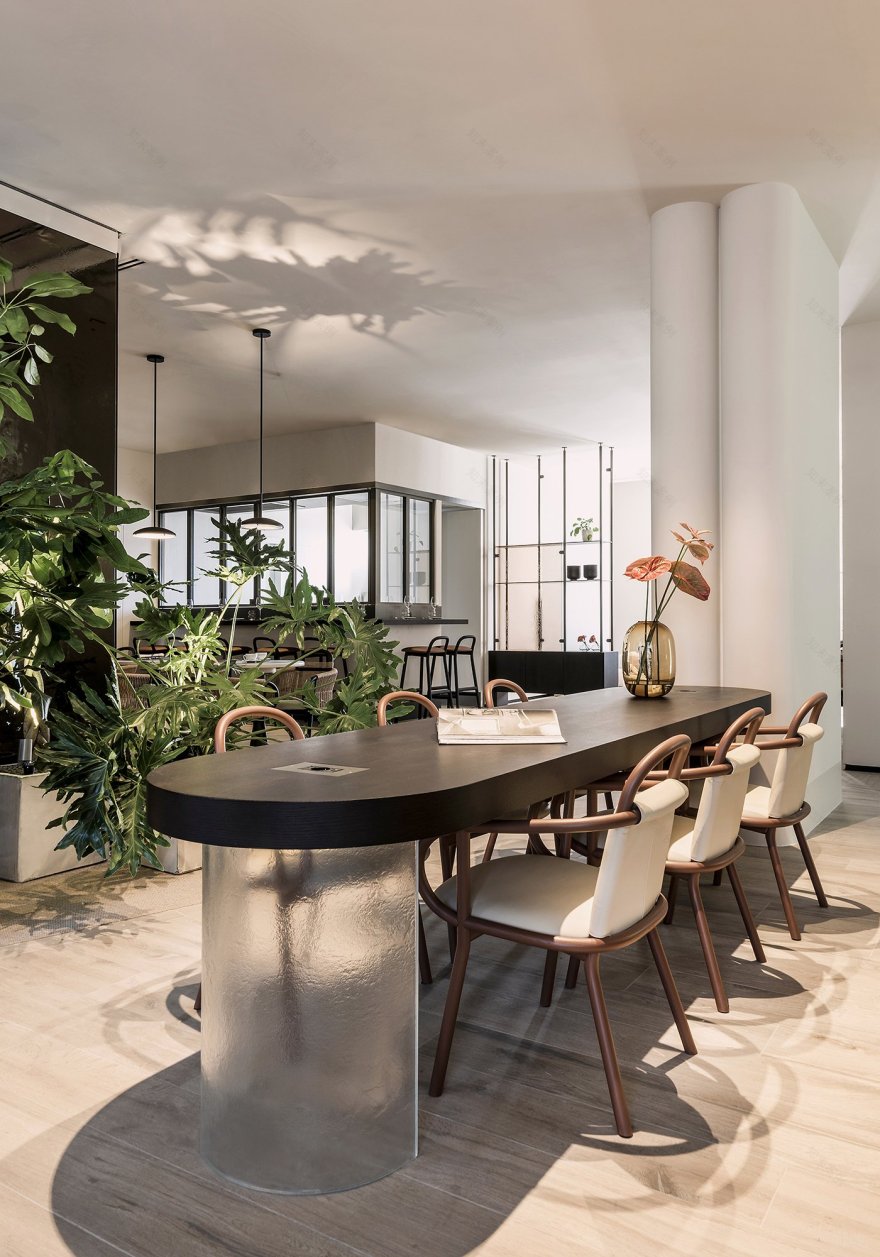 麦卡瑟格伦贵宾休息室 · 瑞维娅丨法国尼斯-9