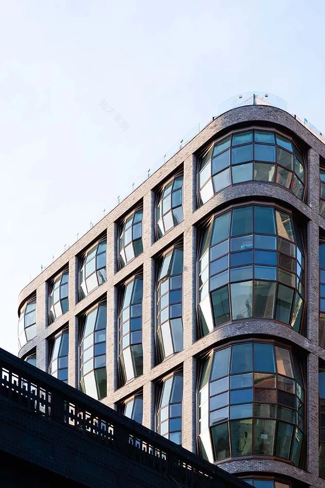 纽约高线公园旁的独特灯笼屋-23