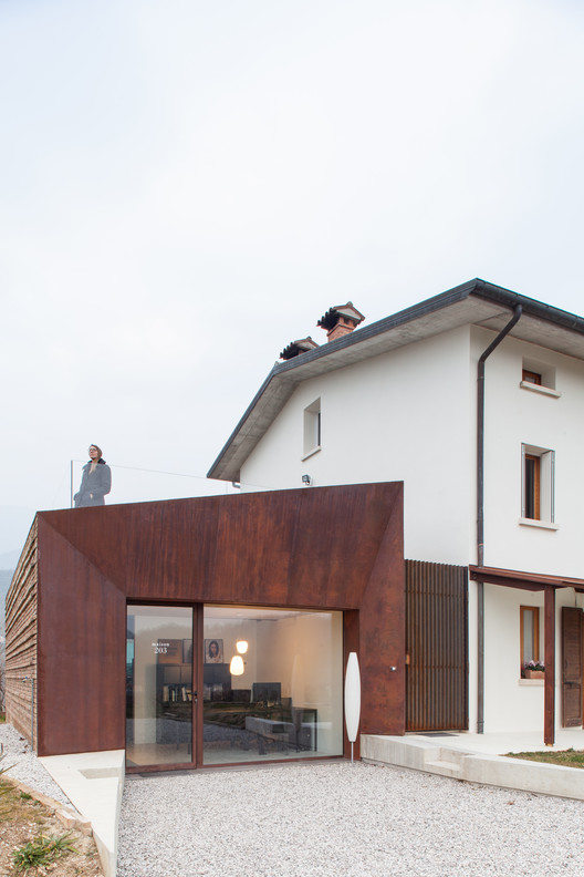 意大利乡村风格的家庭珠宝仓库展示空间-9