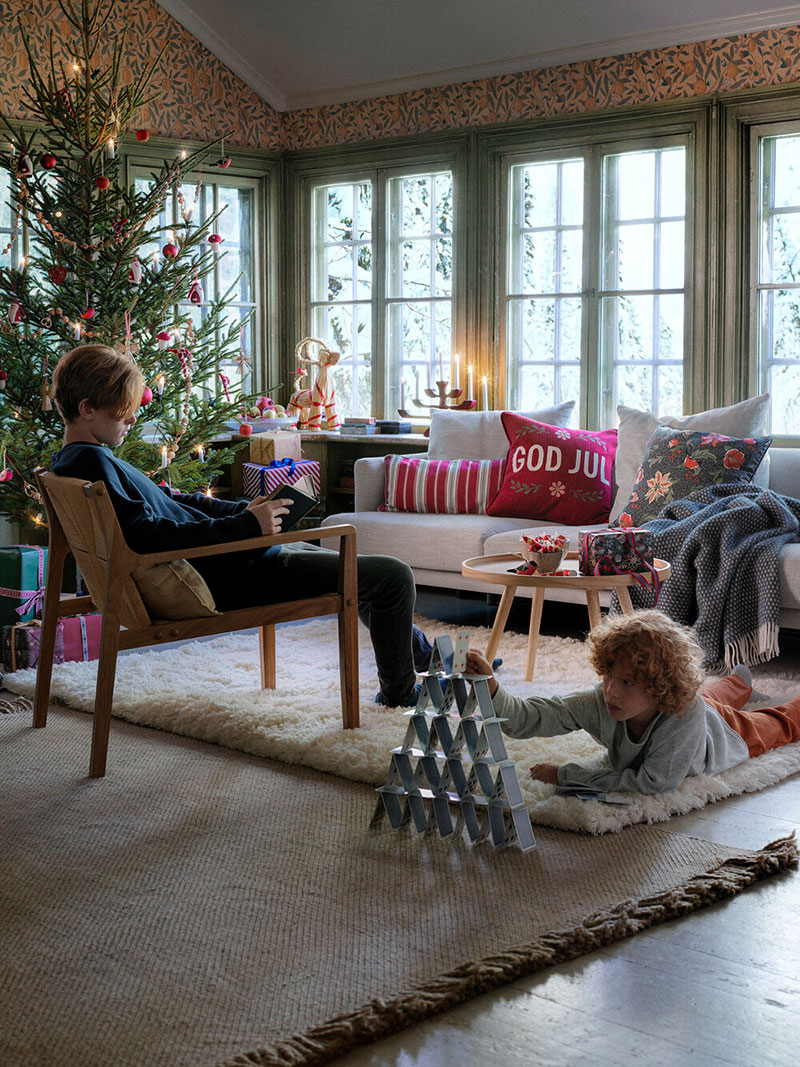 瑞典 Ahlens 圣诞主题室内设计-3