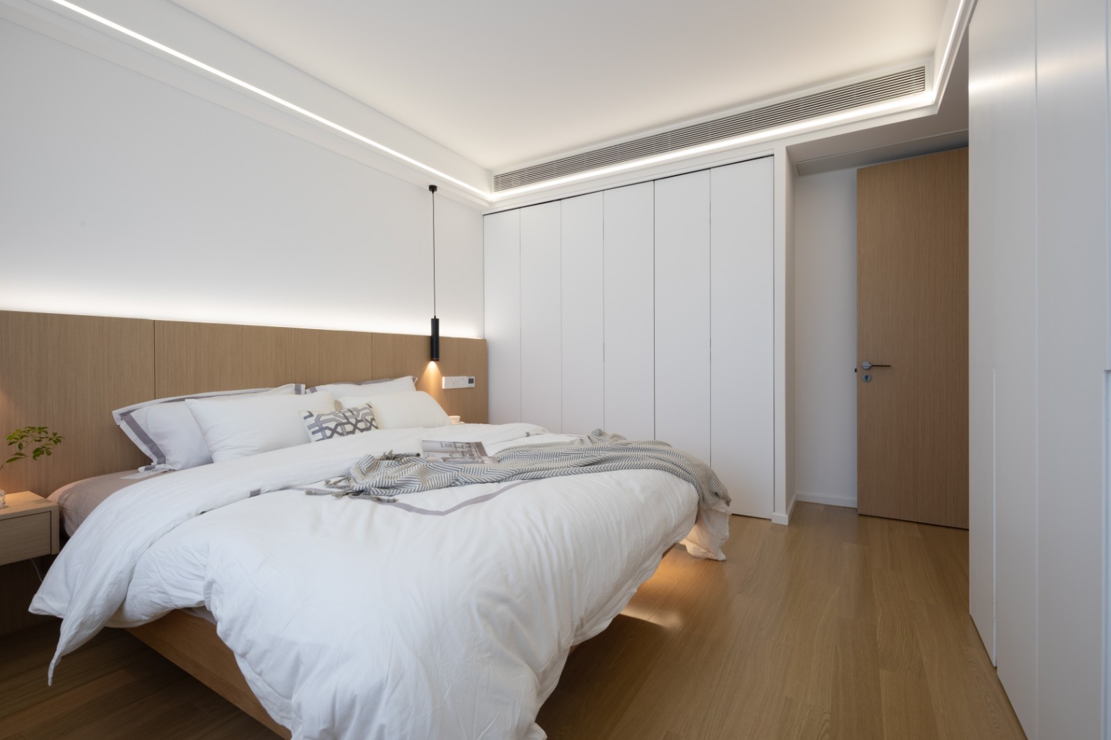 小户型日式原木风婚房设计,舒适惬意的喵汪之家-27